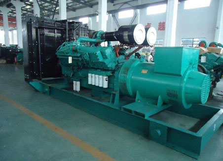 漳浦800kw康明斯柴油发电机组